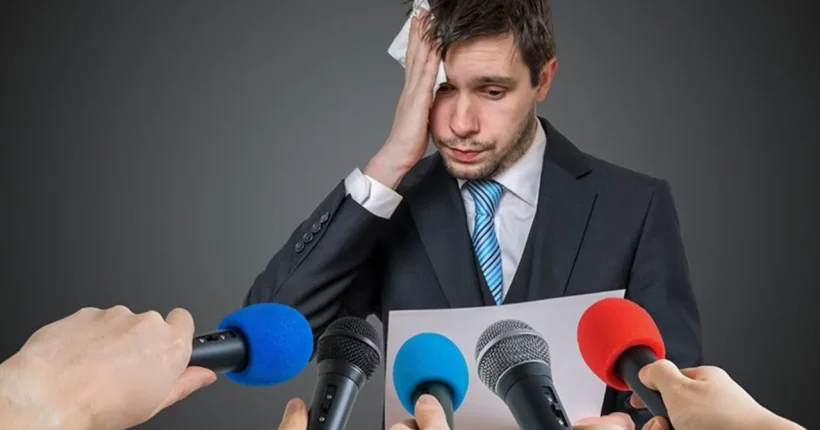 Cómo Vencer el Miedo Escénico y Hablar con Confianza